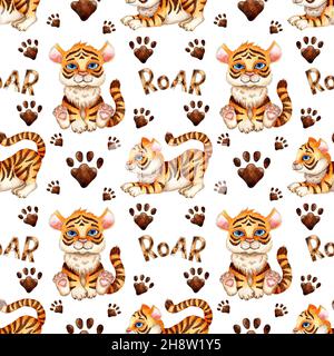 Modello di pittura ad acquerello con cuccioli di tigre cartoon, stampe di zampe e il ruggito dell'iscrizione. Il simbolo del Capodanno cinese, Natale. Inverno bambino Foto Stock