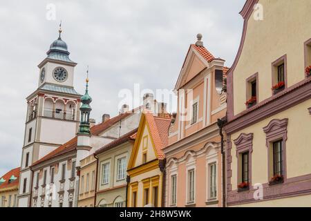 Edifici in piazza Masaryk nel centro storico di Trebon, Repubblica Ceca. Foto Stock