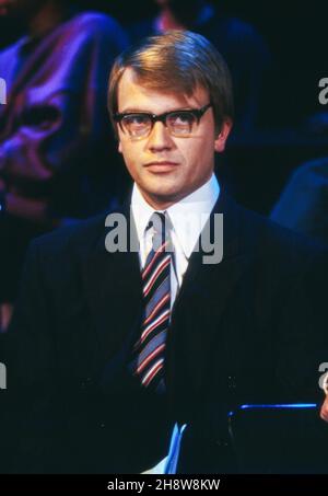 Total Normal, Live-Unterhaltung, Sendereihe, Deutschland 1989 - 1991, Moderator hape Kerkeling als Spießbürger Foto Stock