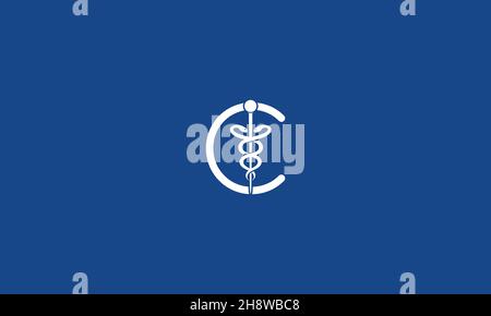 Initial Letter C Incorporated with Caduceus Medical Logo Design Illustrazione Vettoriale