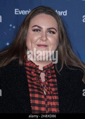 Londra, Regno Unito. 01 dicembre 2021. Clair Norris partecipa all'esibizione di apertura del curioso incidente del cane di notte a Londra. (Foto di Gary Mitchell/SOPA Images/Sipa USA) Credit: Sipa USA/Alamy Live News Foto Stock