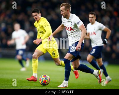 Londra, Regno Unito. 2 dicembre 2021. LONDRA, Inghilterra - DICEMBRE 02: Tottenham Hotspur's Harry Kane durante la Premier League tra Tottenham Hotspur e Brentford allo stadio Tottenham Hotspur, Londra, Inghilterra il 02 Dicembre 2021 Credit: Action Foto Sport/Alamy Live News Foto Stock