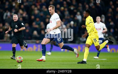 Londra, Regno Unito. 2 dicembre 2021. LONDRA, Inghilterra - DICEMBRE 02: Tottenham Hotspur's Harry Kane durante la Premier League tra Tottenham Hotspur e Brentford allo stadio Tottenham Hotspur, Londra, Inghilterra il 02 Dicembre 2021 Credit: Action Foto Sport/Alamy Live News Foto Stock