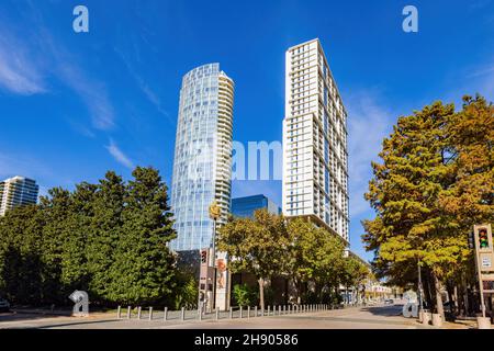 Dallas, NOV 25 2021, Sunny view del Nasher Sculpture Center Foto Stock