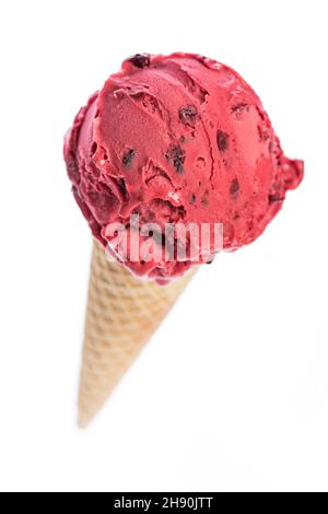 Un cono gelato con gelato alla bacca dalla vista dall'alto Foto Stock