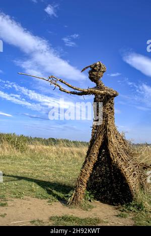Wicker Man al Rollright Stones, Little Compton, Oxfordshire, Regno Unito Foto Stock