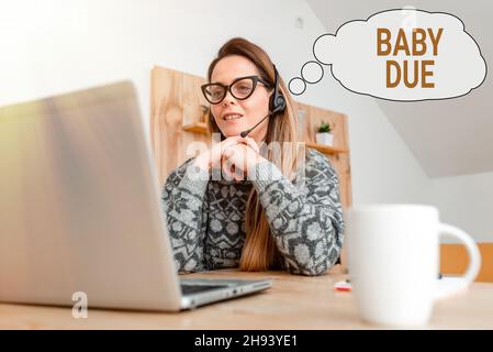 Didascalia concettuale Baby due. Business approccio circa a nato sotto impegno come a tempo previsto per essere pronto Abstract scrittura nuovo contenuto blog Foto Stock