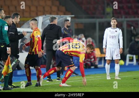 Lecce, Italia. 4 dicembre 2021. Marcin Listkowski (US Lecce) durante gli Stati Uniti Lecce vs Reggina 1914, partita di calcio italiana Serie B a Lecce, Italia, Dicembre 04 2021 Credit: Independent Photo Agency/Alamy Live News Foto Stock