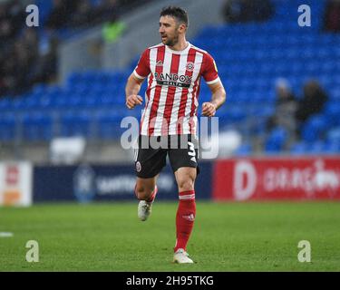 Cardiff, Regno Unito. 4 dicembre 2021. Enda Stevens #3 di Sheffield United durante la partita a Cardiff, Regno Unito, il 12/4/2021. (Foto di Mike Jones/News Images/Sipa USA) Credit: Sipa USA/Alamy Live News Foto Stock