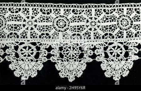 Confine, Italia, 1601/25 (needlelace); 1625/50 (punti). Foto Stock