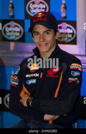 A Coruña-Spagna. Evento promozionale per Marc Márquez, campione del mondo motociclistico presso la sede della fabbrica di birra Estrella Galizia il 30 aprile, Foto Stock