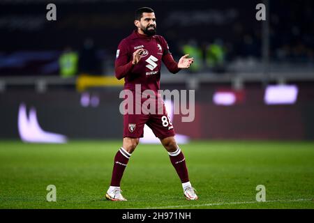 Torino, Italia. 02 dicembre 2021. Tomas Rincon del Torino FC si attiva durante la serie Una partita di calcio tra il Torino FC e l'Empoli FC. Credito: Nicolò C. Foto Stock