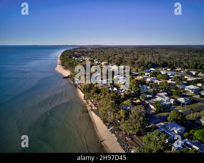 Antenna di Burrum Heads una città costiera e località nella regione di Fraser Coast Queensland Australia Foto Stock