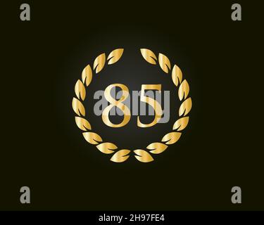 Modello con logo ad anello per l'85° anniversario. Logo per l'anniversario degli 85 anni con anello d'oro isolato su sfondo nero, per compleanno, anniversario e Società Illustrazione Vettoriale