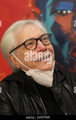 Casoria, Italia. 03 dicembre 2021. CAM-ON Award assegnato al cantante Nino D'Angelo dal CAM MUSEUM di Casoria.in foto Nino D'Angelo, cantante (Photo by Salvatore Esposito/Pacific Press) Credit: Pacific Press Media Production Corp./Alamy Live News Foto Stock