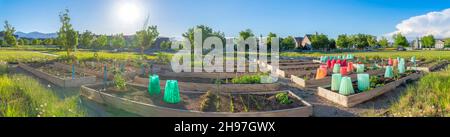 Giardino pubblico davanti alle residenze di Daybreak in South Jordan, Utah Foto Stock