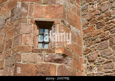 La navata centrale e il coro della chiesa parrocchiale di Crediton sono stati costruiti oltre 600 anni fa ed è stato restaurato in epoca vittoriana ed edoardiana. Crediton, Devon, Regno Unito Foto Stock