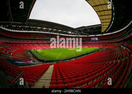 LONDRA, GBR. 5 DICEMBRE Stadio di Wembley raffigurato durante la finale della Femminile Vitality fa Cup tra Arsenal e Chelsea al Wembley Stadium di Londra domenica 5 dicembre 2021. (Credit: Federico Maranesi | MI News) Credit: MI News & Sport /Alamy Live News Foto Stock