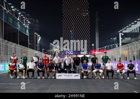 F1 Drivers, Stefano Domenicali Amministratore Delegato di Formula uno Group, festeggia Jean Todt durante il Gran Premio Saudi Arabian di Formula 1 2021, 21esimo round del Campionato Mondiale di Formula uno FIA 2021 dal 3 al 5 dicembre 2021 sul circuito di Jeddah Corniche, a Jeddah, Arabia Saudita - Foto Florent Gooden / DPPI Foto Stock