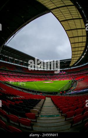 LONDRA, GBR. 5 DICEMBRE Stadio di Wembley raffigurato durante la finale della Femminile Vitality fa Cup tra Arsenal e Chelsea al Wembley Stadium di Londra domenica 5 dicembre 2021. (Credit: Federico Maranesi | MI News) Credit: MI News & Sport /Alamy Live News Foto Stock