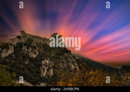 Chateau de Puilaurens, Castello cataro, Francia meridionale Foto Stock