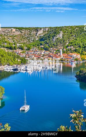 Vista aerea di Skradin, fiume Krka, Dalmazia, Croazia Foto Stock