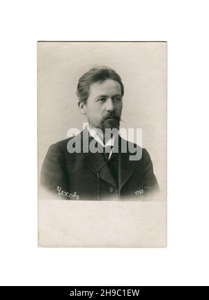 Anton Pavlovich Chekhov (in russo: Антон Павлович Чехов, 29 gennaio 1860 – 15 luglio 1904) è stato un . Cartolina d'epoca dell'Impero Russo, 1899. Foto Stock