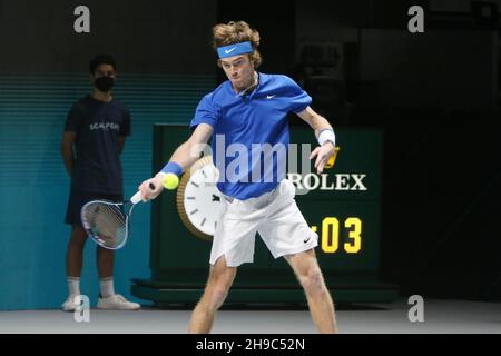 Andrey Rublev della Russia durante la finale della Coppa Davis 2021, partita di tennis tra Russia e Croazia il 5 dicembre 2021 alla Madrid Arena di Madrid, Spagna - Foto: Laurent Lairys/DPPI/LiveMedia Foto Stock