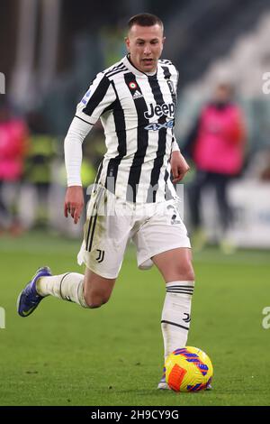 Torino, 5 dicembre 2021. Federico Bernardeschi della Juventus durante la Serie A allo Stadio Allianz di Torino. Il credito d'immagine dovrebbe essere: Jonathan Moscrop / Sportimage Foto Stock