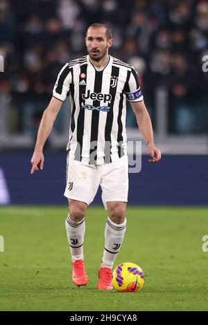 Torino, 5 dicembre 2021. Giorgio Chiellini della Juventus durante la Serie A allo Stadio Allianz di Torino. Il credito d'immagine dovrebbe essere: Jonathan Moscrop / Sportimage Foto Stock