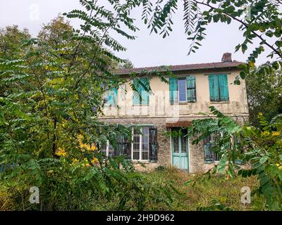 Casa di famiglia del poeta francese Arthur Rimbaud, Roche, dipartimento delle Ardenne, Francia settentrionale Foto Stock