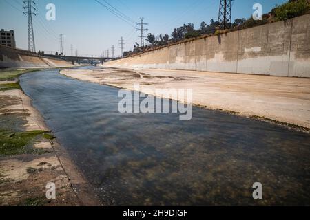 La confluenza è dove l'Arroyo Seco incontra il fiume Los Angeles, Los Angeles, California, USA Foto Stock