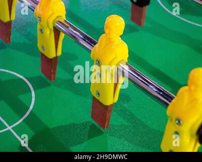 Primo piano del gioco da tavolo foosball Foto Stock