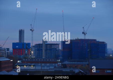 Costruzione in corso di appartamenti 'The Junction' nel centro di Leeds Foto Stock