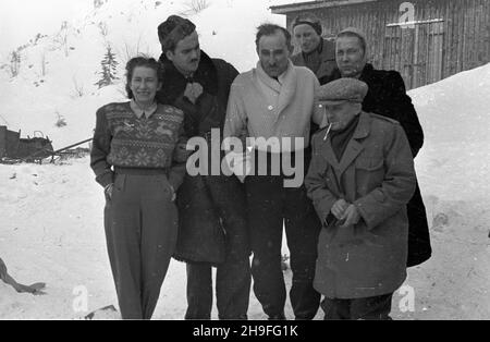 Karpacz, 1948-02. XXIII Narciarskie Mistrzostwa Polski (19-20 lutego) bk PAP Karpacz, febbraio 1948. Il 23° Campionato di Sci Polacca (19-20 febbraio). bk PAP Foto Stock