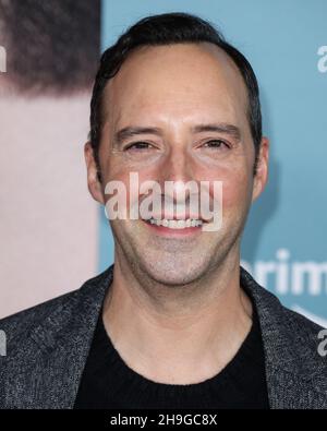 Los Angeles, Stati Uniti. 06 dicembre 2021. LOS ANGELES, CALIFORNIA, USA - 06 DICEMBRE: L'attore Tony Hale arriva alla Los Angeles Premiere di Amazon Studios 'essere i Ricardos' tenuto presso l'Academy Museum of Motion Pictures il 6 dicembre 2021 a Los Angeles, California, Stati Uniti. (Foto di Xavier Collin/Image Press Agency) Credit: Image Press Agency/Alamy Live News Foto Stock