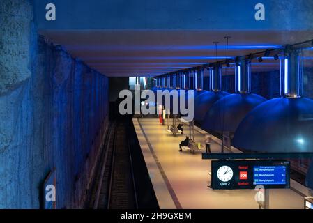 Stazione della metropolitana panoramica Westfriedhof a Monaco, Baviera, Germania Foto Stock