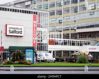 Salford Business School Maxwell Hall e Maxwell Building presso l'Università di Salford Salford Greater Manchester Inghilterra Foto Stock