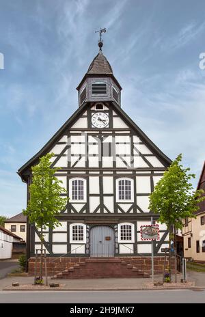 Huguenot edificio della chiesa, Schöneberg, Hofgeismar, Weserbergland, Assia, Germania Foto Stock