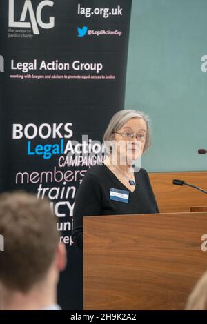 Lady Hale parla al Legal Aid alla Conferenza del 70 a Londra. Brenda Marjorie Hale, Baronessa Hale di Richmond, DBE, PC, conosciuta come Lady Hale è un giudice britannico e l'attuale presidente della Corte Suprema del Regno Unito. Nel 2004, si unì alla Casa dei Lord come Signore d'appello in Ordinario. È l'unica donna ad essere stata nominata in questa posizione. Data foto: Venerdì 5 aprile 2019. Foto: Richard Grey Foto Stock