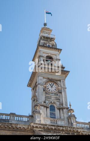 Dunedin Town Hall torre di orologio a Dunedin, isola meridionale, nuova zelanda Foto Stock