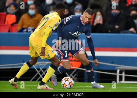 Parigi, Francia. 7 dicembre 2021. Kylian Mbappe - Champions League - Gruppo A - Paris St Germain vs Bruges in Parc des Princes a Parigi, Francia, il 7 dicembre 2021. (Foto di Lionel Urman/Sipa USA) Credit: Sipa USA/Alamy Live News Foto Stock