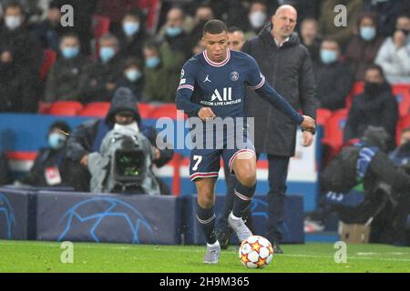 Parigi, Francia. 7 dicembre 2021. Kylian Mbappe - Champions League - Gruppo A - Paris St Germain vs Bruges in Parc des Princes a Parigi, Francia, il 7 dicembre 2021. (Foto di Lionel Urman/Sipa USA) Credit: Sipa USA/Alamy Live News Foto Stock