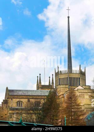 Blackburn cattedrale è uno di Inghilterra del nuovissimo cattedrali, eppure è uno dei paesi più antichi luoghi di culto cristiano di Blackburn, Regno Unito. Foto Stock