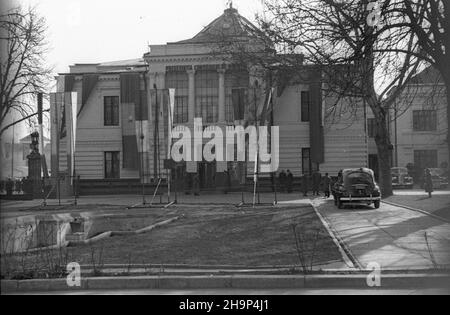 Rumunia, Bukareszt, 1949-01-25. Pa³ac Wielkiego Zgromadzenia Narodowego Rumuñskiej Republiki Ludowej. bk PAP Romania, Bucarest, 25 gennaio 1949. Il Palazzo della Repubblica popolare Rumena Grande Assemblea Nazionale bk PAP Foto Stock