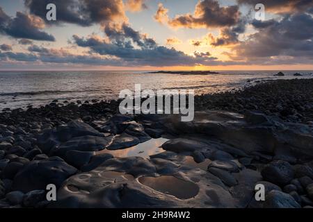 Alba sulla costa di la Restinga, Gran Canaria, Isole Canarie, Spagna Foto Stock