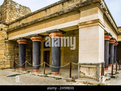 Megaron della regina (1550-1450 AC), palazzo minoico di Cnosso dal re Minos, costruito tra il 2100 e il 1800 AC, Creta, Cnosso, Creta, Grecia Foto Stock