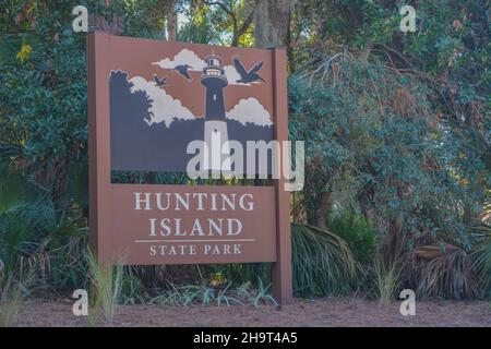 Cartello del Parco Nazionale dell'Isola di caccia sull'Oceano Atlantico, Beaufort County, South Carolina Foto Stock