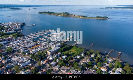HART Island da City Island, New York City, NY, USA Foto Stock