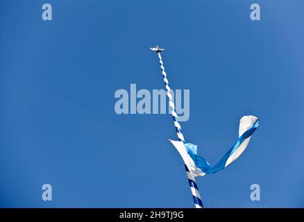 Bandiera bavarese a mezzo palo, Germania, Baviera Foto Stock